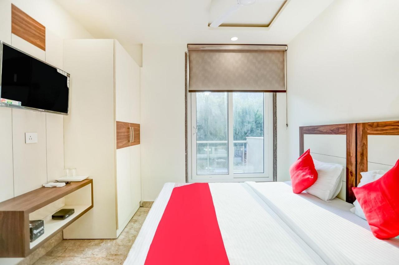 Flagship Happy Inn Delhi  Exterior photo